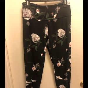 Victoria Secret Floral Print Leggings